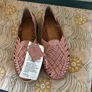 6.5 Ana SOLS shoes. Brand new with tags, gorgeous peony handmade leather shoes
